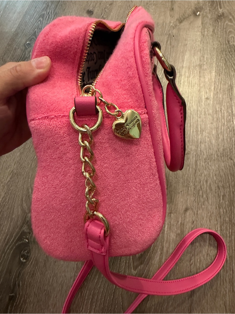 EUC Vintage Juicy Couture Hot Pink Heart Charm Satchel - Picture 9 of 9